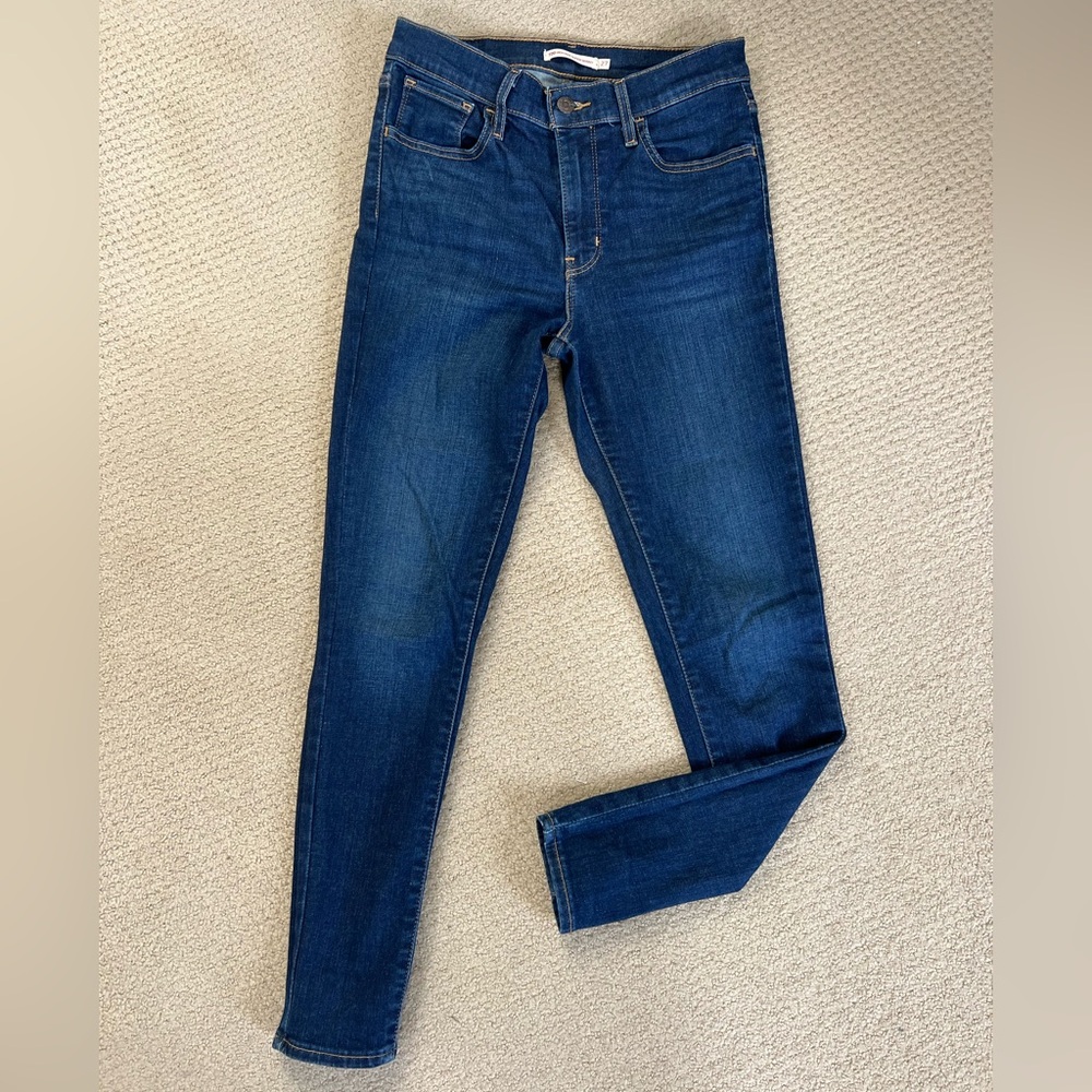 Levi 720 High Rise Super Skinny Jeans